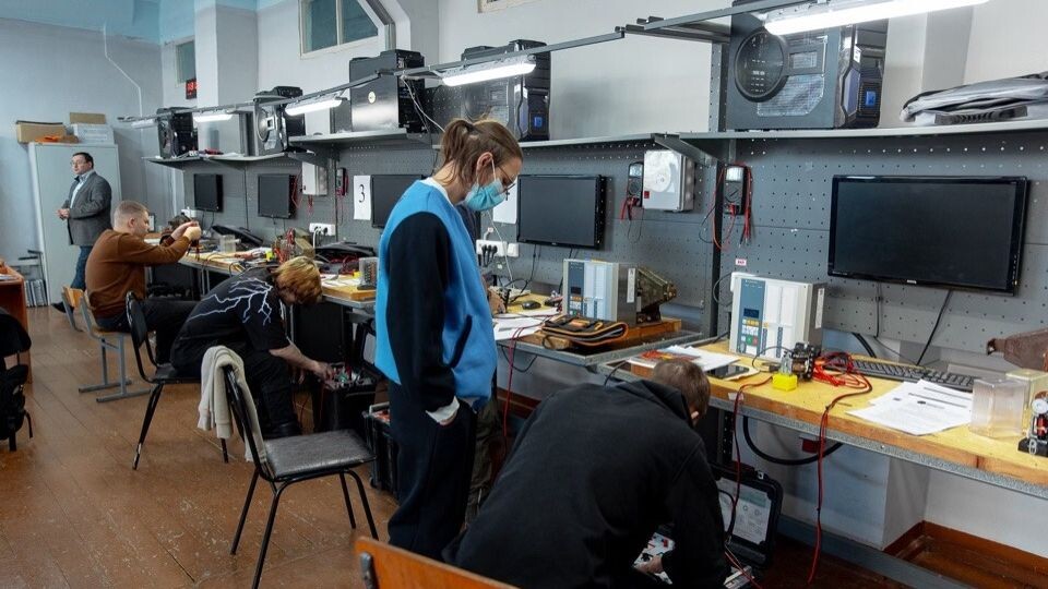  министерство профессионального образования и занятости населения Приморского края
