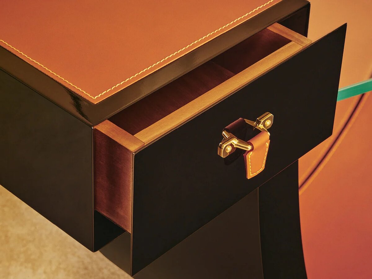 Louis Vuitton. Туалетный столик Céleste, коллекция Objets Nomades, 2026  