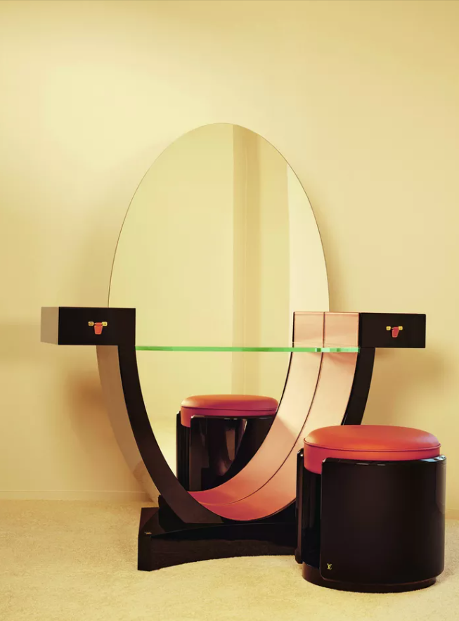 Louis Vuitton. Туалетный столик Céleste, коллекция Objets Nomades, 2026  