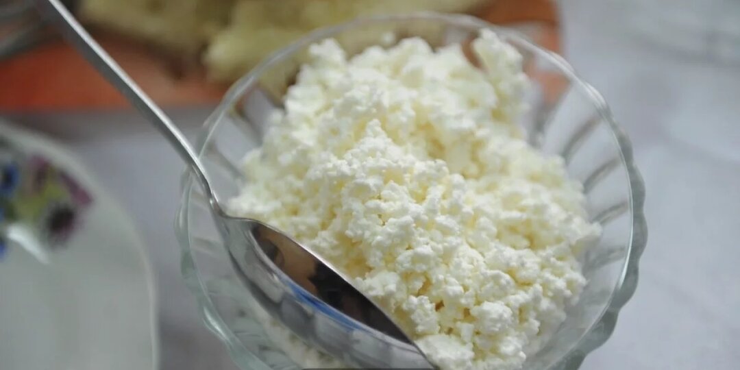 В астраханских больницах и школах нашли опасную молочную продукцию