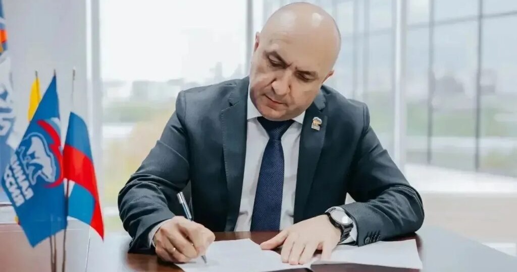 Артамонов включился в праймериз с накопленным опытом и медалью