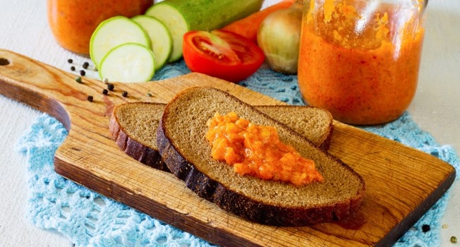 Почему мы называем баклажанную и кабачковую икру икрой?