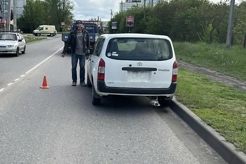   Водитель автомобиля «Тойота» наехал на 16-летнюю девушку, которая переходила дорогу. Фото: Госавтоинспекция Ставрополья