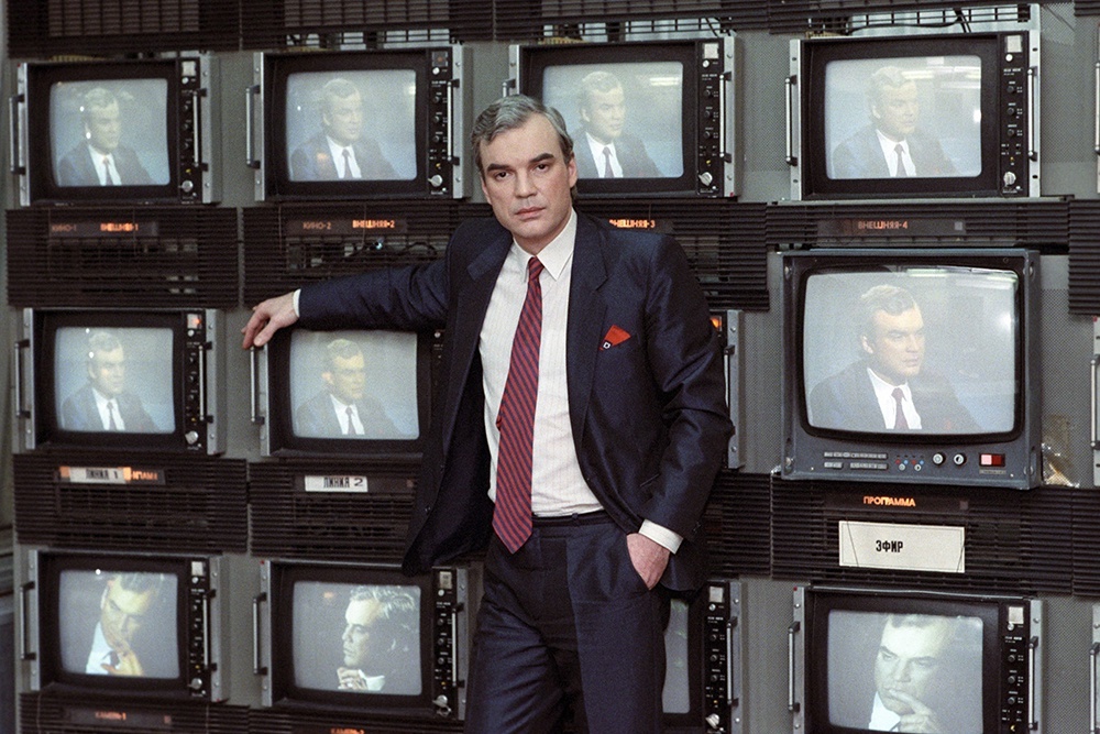    17марта 1989 года. Молчанов смотрел на нас с миллионов телеэкранов. / Владимир Мусаэльян / ТАСС