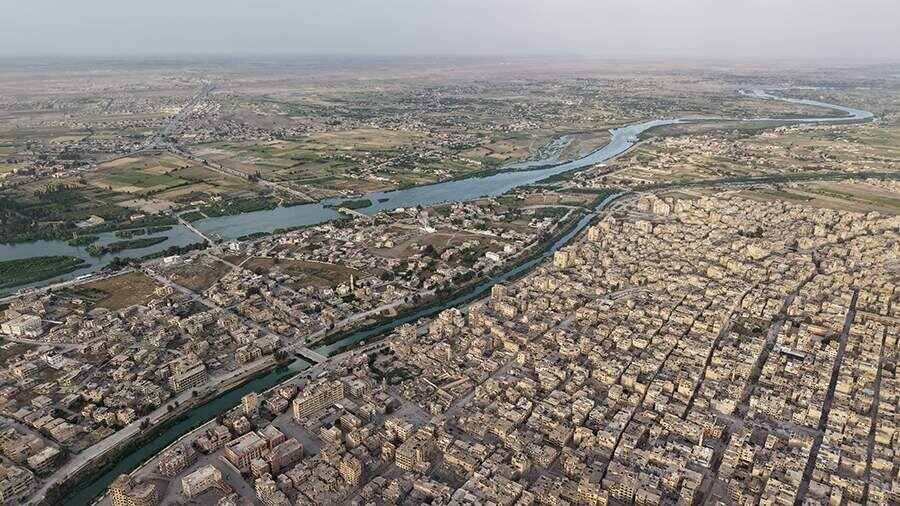    Фото: REUTERS/Khalil Ashawi