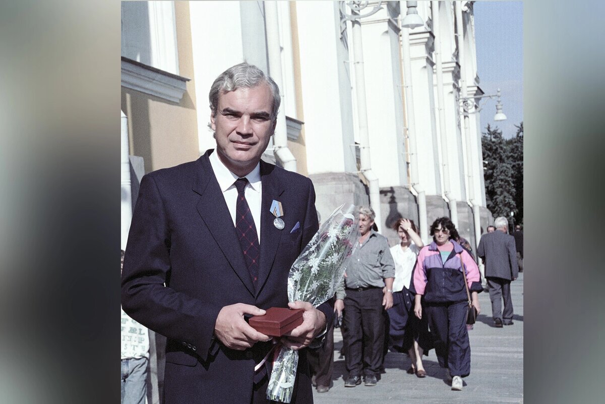 Телевизионная бездарная дешёвка. 