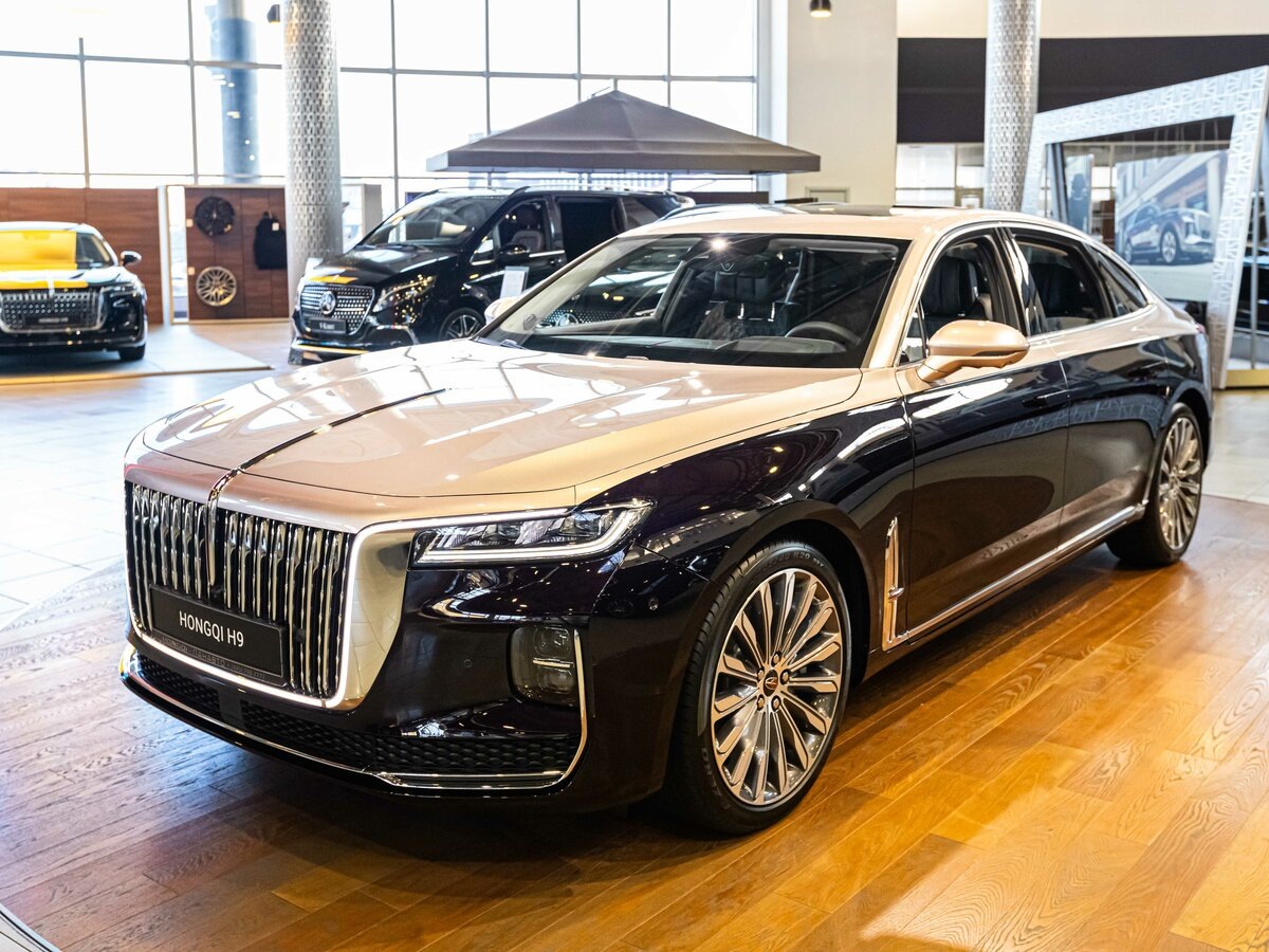  Новый российский автомобиль экстракласса для российской элиты: политическиблудной,  промышленно-незамещающей, ростовщической, мошеннической и другой, как подобной, так и не подобной буржуазии