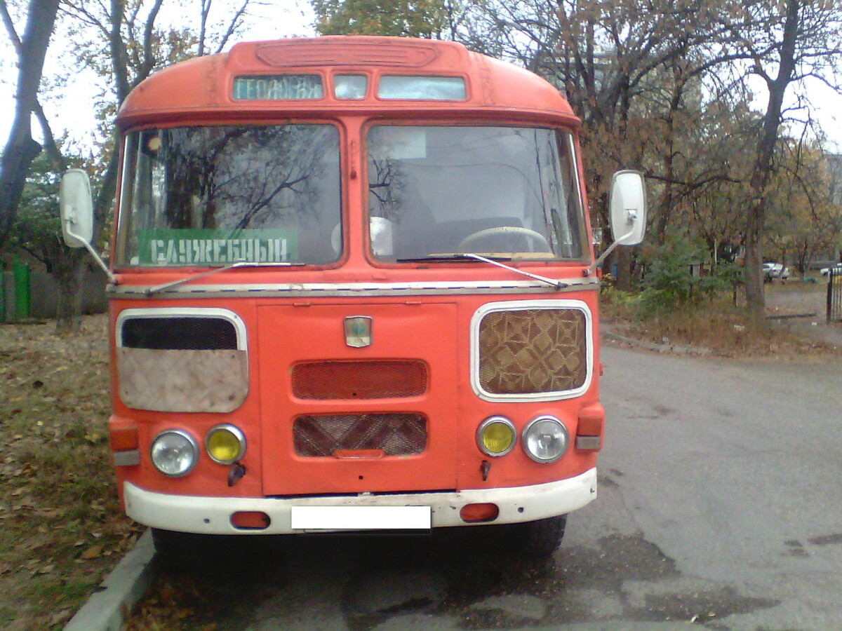 Вид спереди