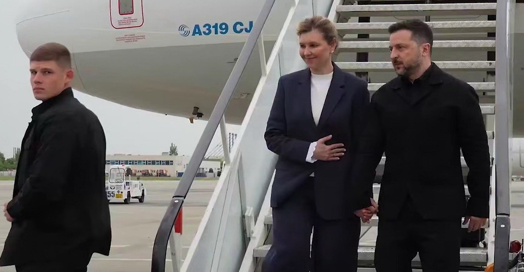 Унижение в Бухаресте: Зеленского встретил только посол — президент и премьер Румынии проигнорировали
