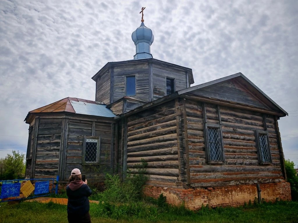 Храм Архистратига Божия Михаила. Астраханская область, Енотаевский район, село Владимировка. Фото Бекмурзаева Т. 2026 г.