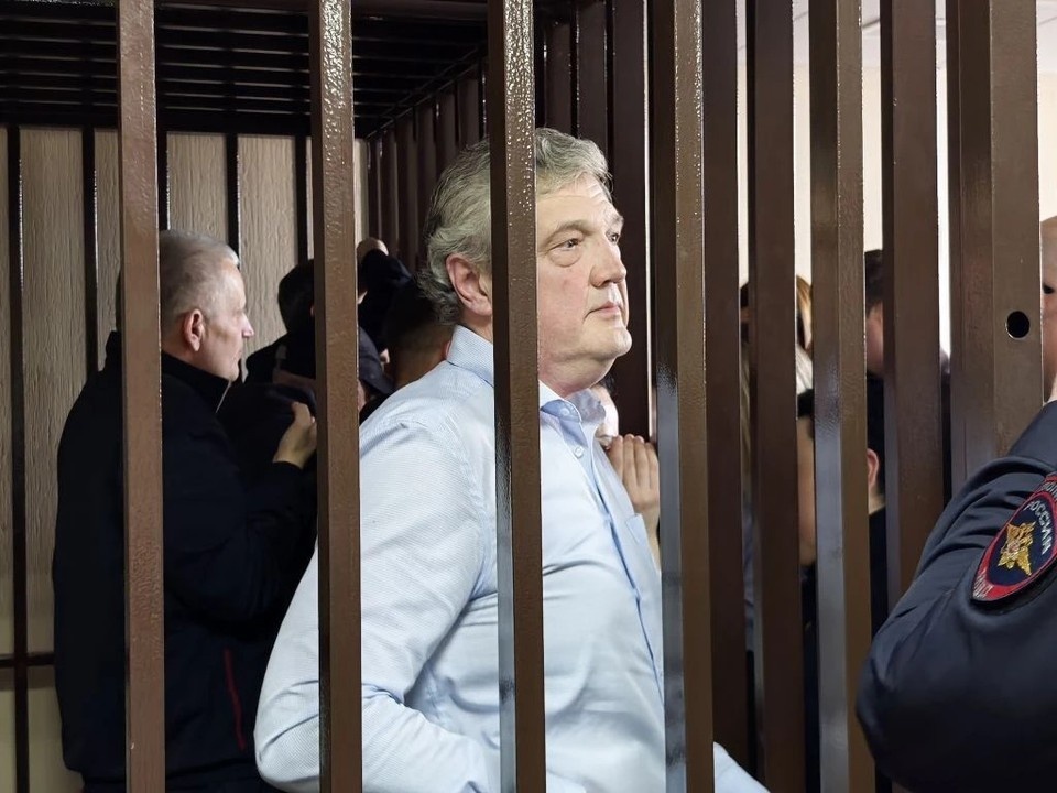    Олега Бойко приговорили к 11 годам колонии за взятки. Дарья ДОЛИНИНА