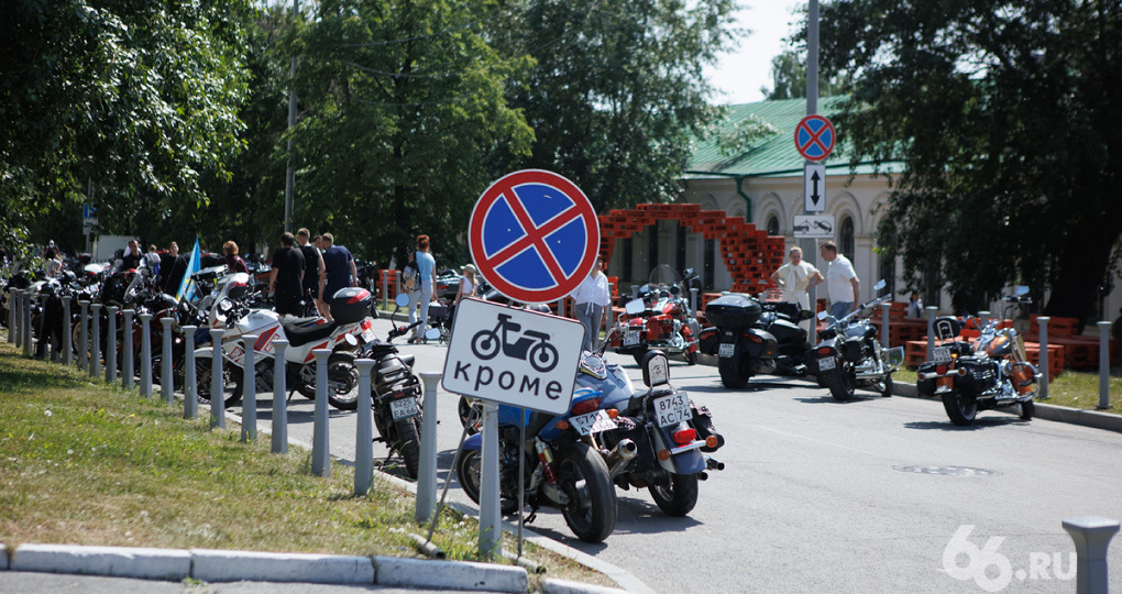 В центре Екатеринбурга запретят проезд машинам и электросамокатам. Карта
