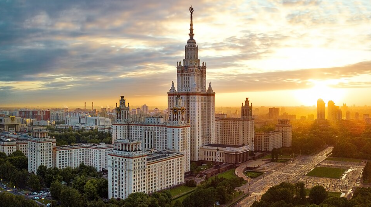 Как выбрать квартиру в Москве для студента: топ-5 бюджетных вариантов у университетов и метро