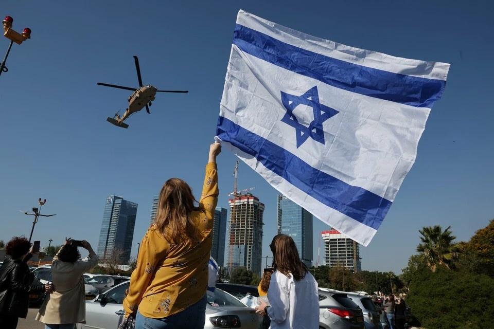    В ЦАХАЛ заявили о готовности Израиля возобновить боевые действия на всех фронтах REUTERS