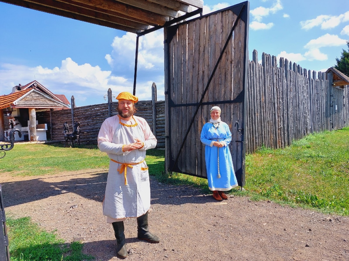 Древнерусская усадьба «Варяжская дружина»