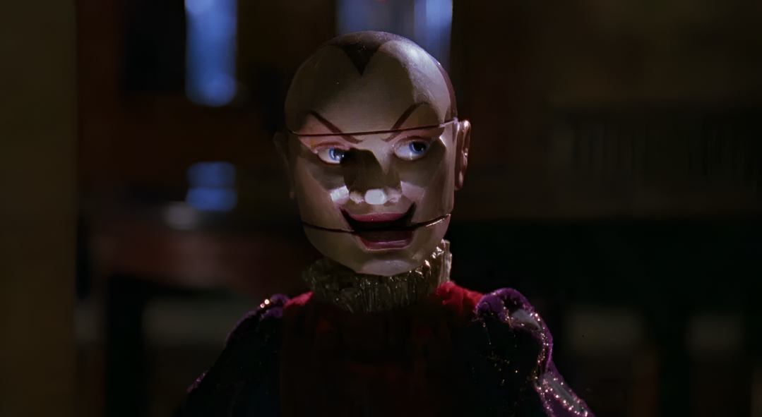 Кадр из фильма Puppet Master. Режиссер: Дэвид Шмёллер. Производство: Empire Pictures, Full Moon Entertainment