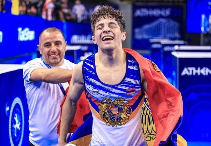 Джанес Назарян завоевал золотую медаль на ЧЕ U17 по греко-римской борьбе