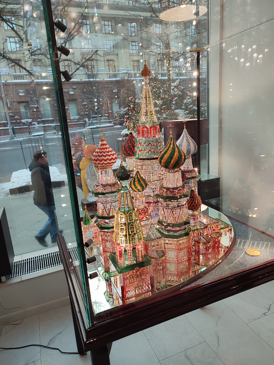 Красота какая хрустальная, в живую еще круче