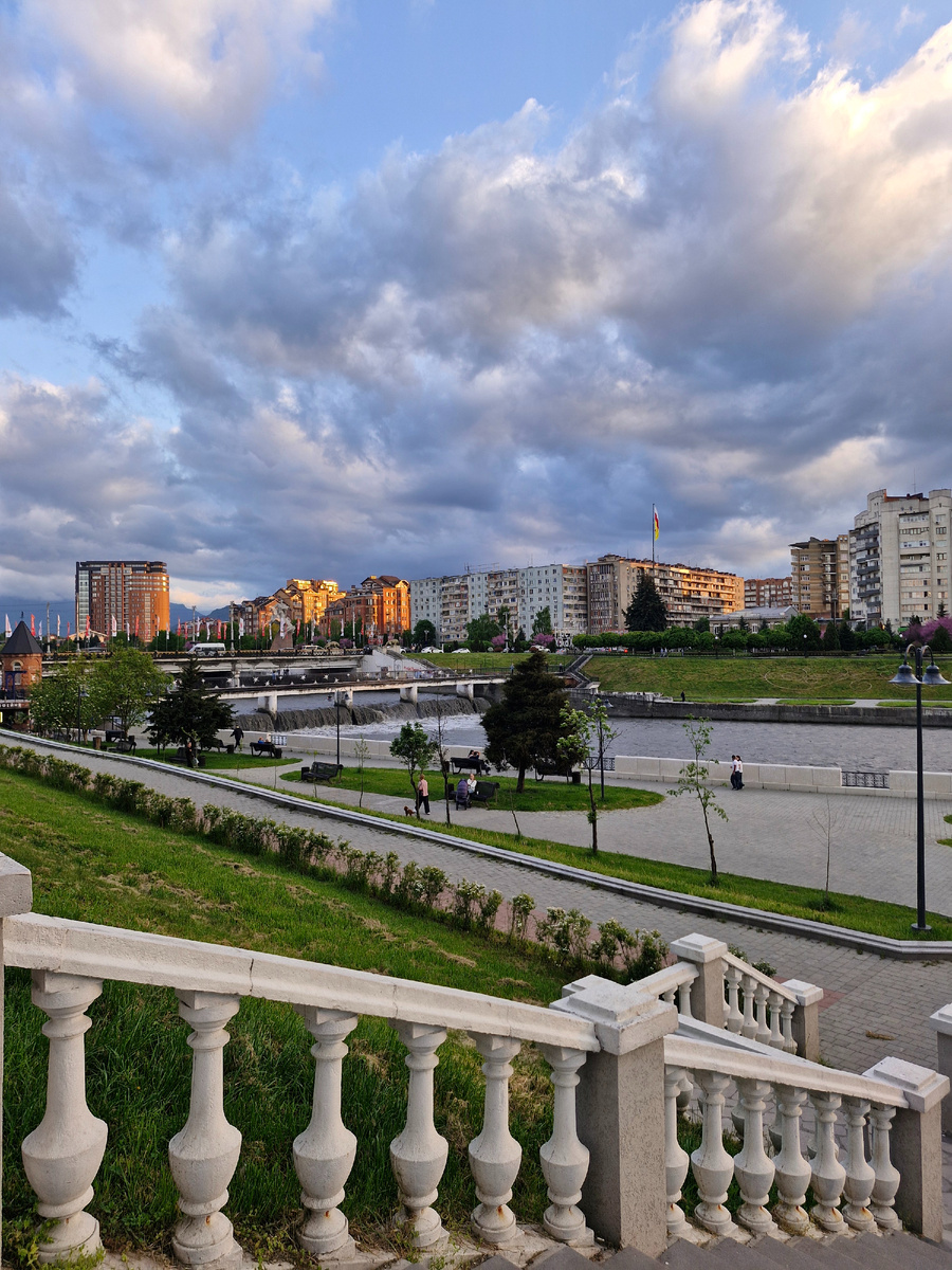 Город на закате