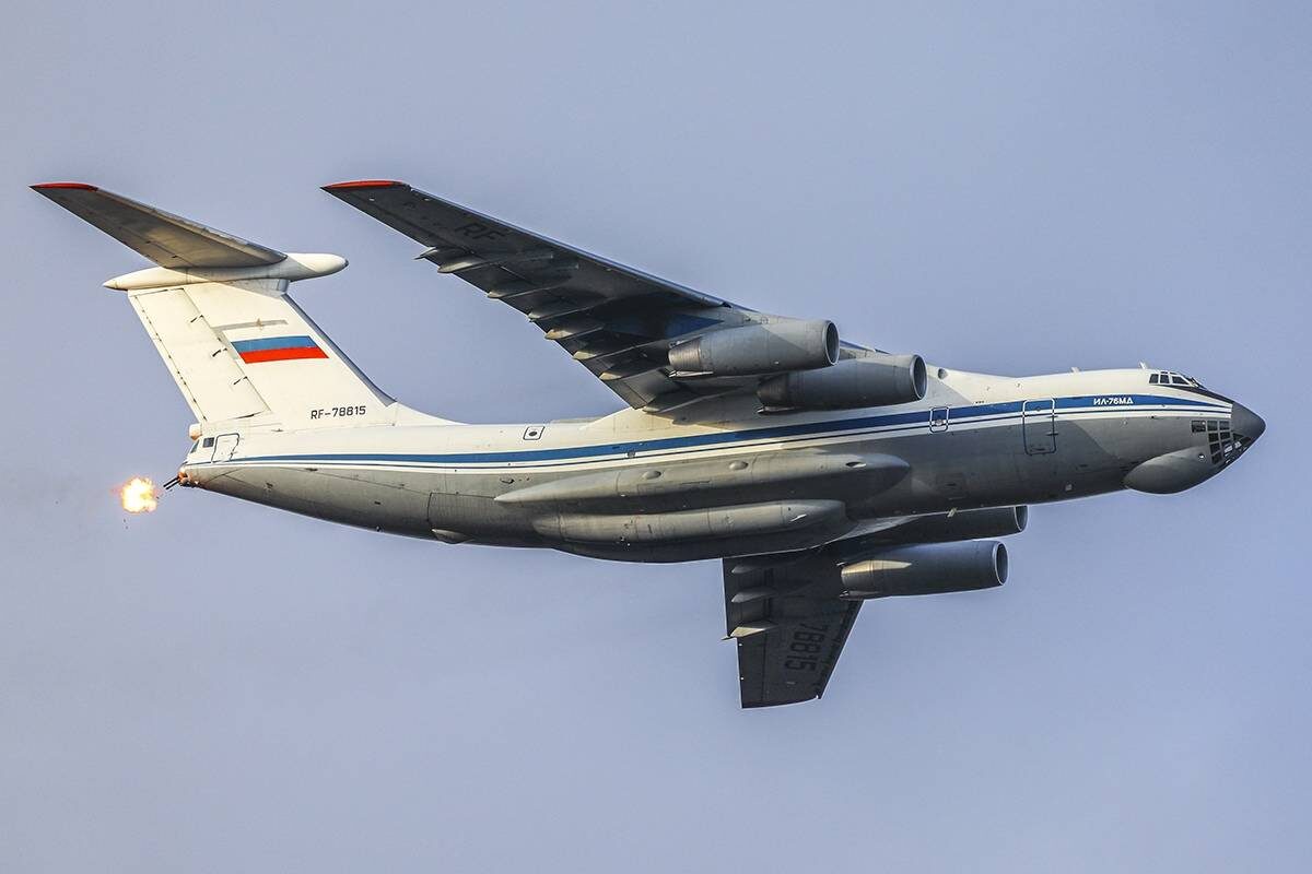 Ил-76 в полете. Источник: topwar.ru