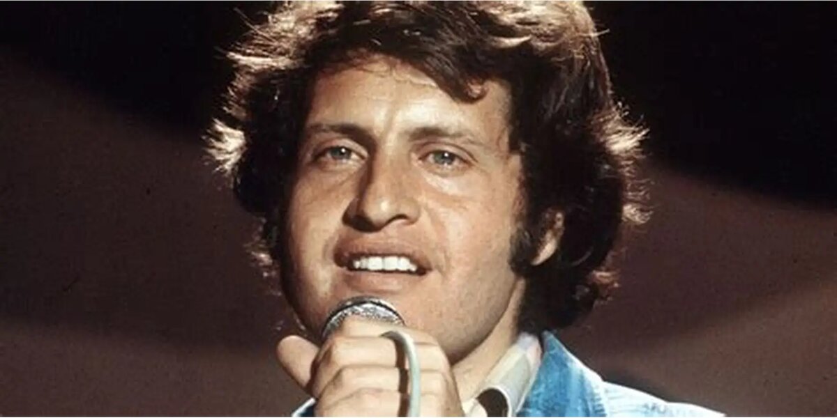 Joe Dassin (Фото из иностранных изданий с просторов интернета)