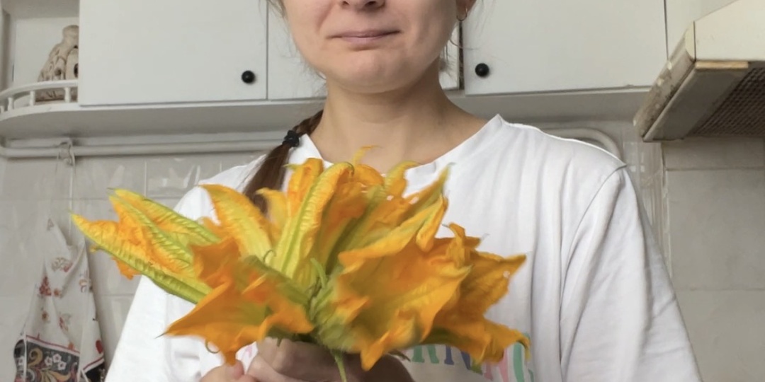 Я думала, это букет. Оказалось — ужин: странная еда, которой меня удивил муж-турок