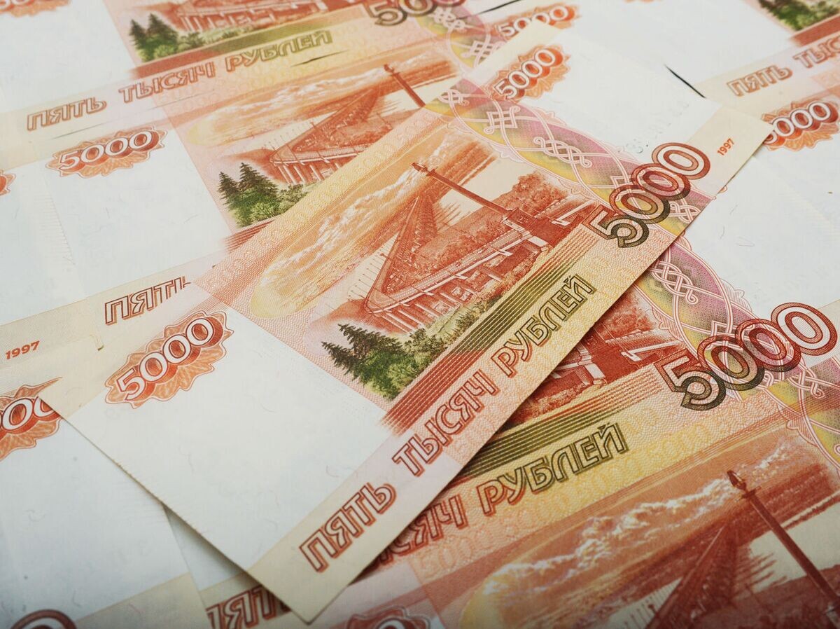    Банкноты номиналом 5000 рублей | © РИА Новости / Алексей Сухоруков