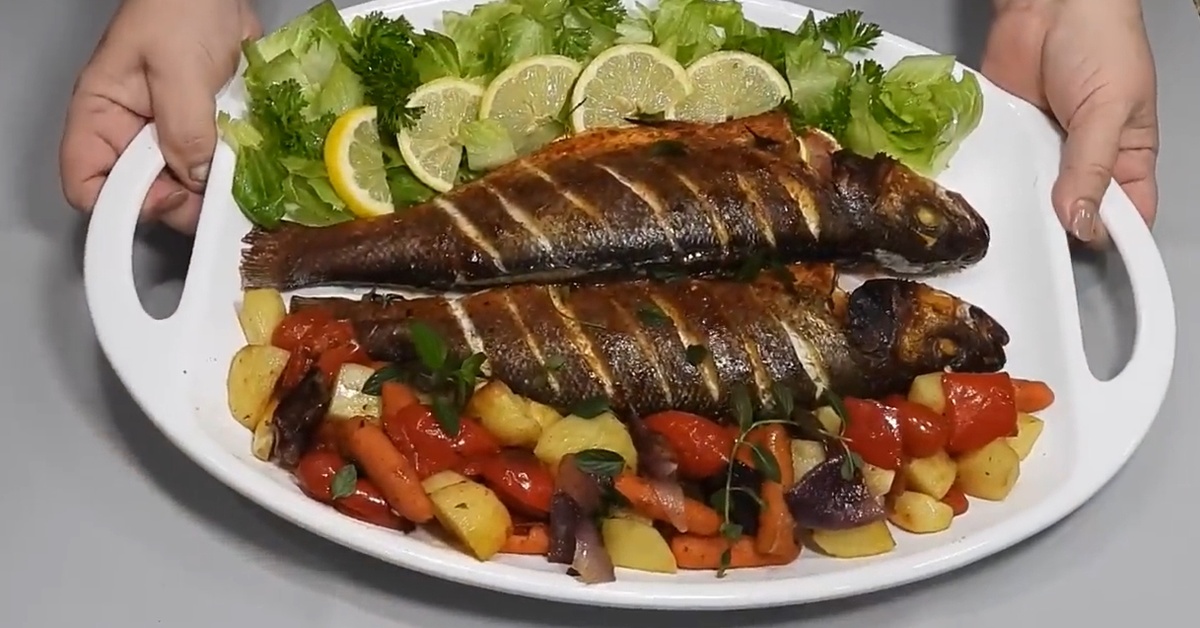 рыба с овощами в духовке