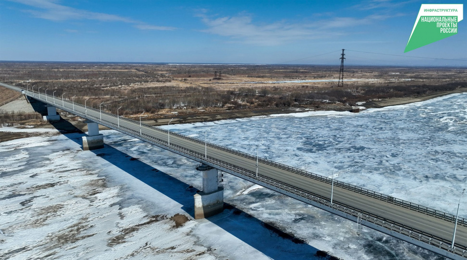 
Дорога к погранпереходу на острове готова на 44% / Фото: Михаил Коробицын, пресс-служба правительства Хабаровского края

