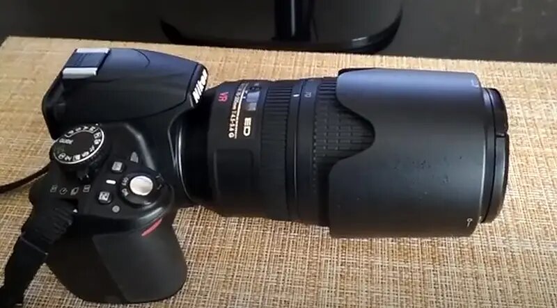   Телеобъектив Nikkor 70-300mm f/4.5-5.6g