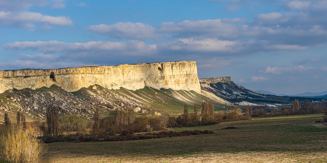 По самым красивым местам Крыма. Белая скала и красные пионы