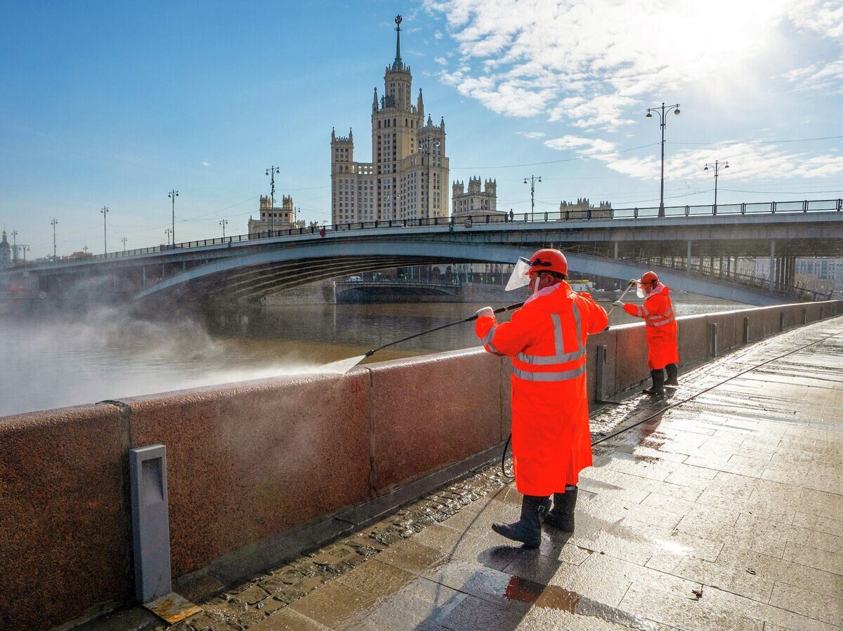    Весенняя промывка Москвы | © Фото : Комплекс городского хозяйства Москвы