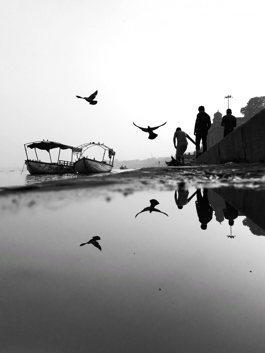 © Kuanglong Zhang «На берегу Ганга».
Снято на iPhone7.
MPA Photographer of the Year 2025