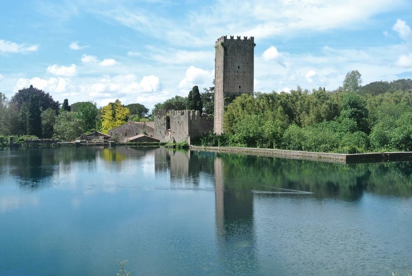 Сад Нинфа в Италии. Фото: www.giardinodininfa.eu.