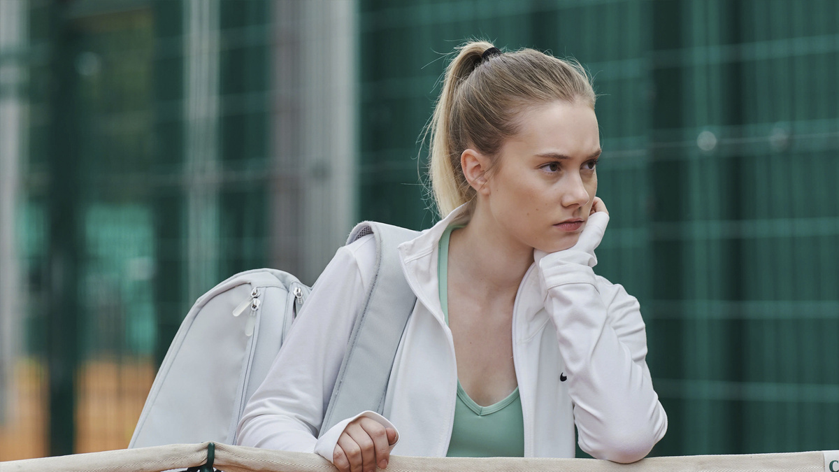 Кадр из сериала "Первая ракетка"