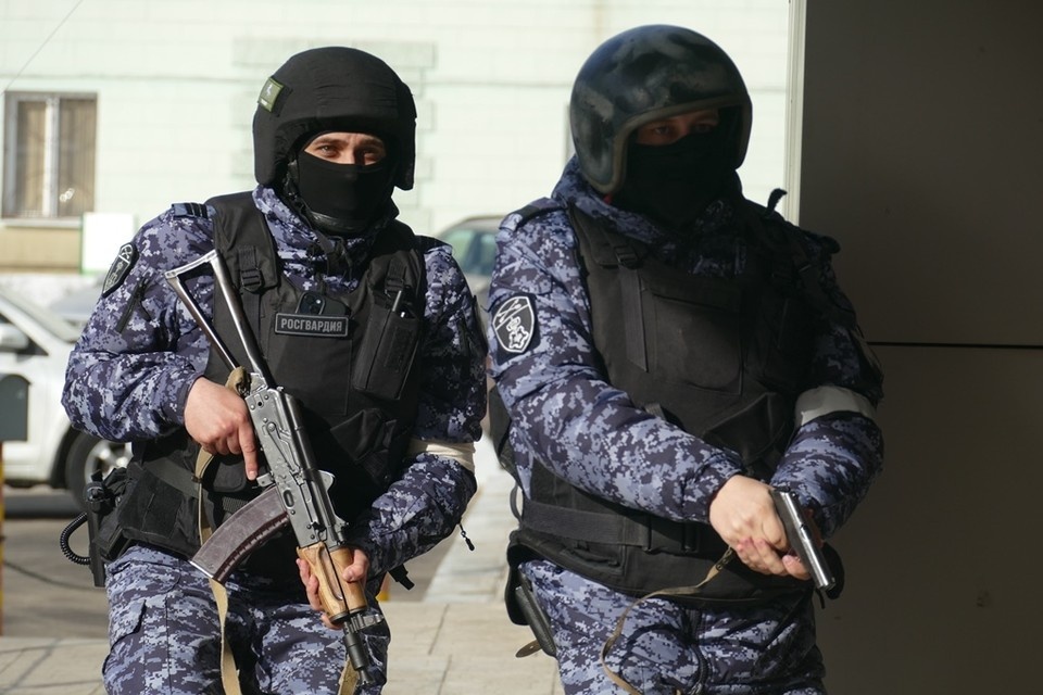    Задержано более 400 человек, подозреваемых в совершении административных правонарушений и преступлений Фото: Управление Росгвардии по Томской области