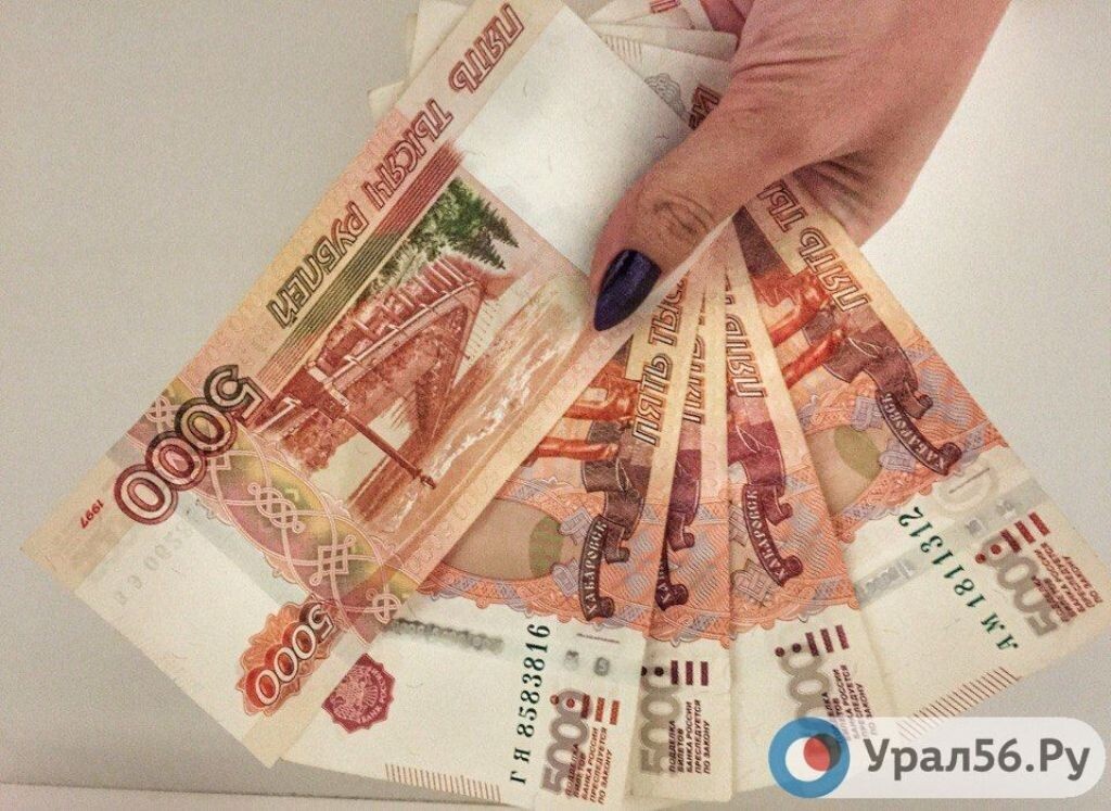    В Оренбурге предпринимателя будут судить за взятку сотруднику электросетевой компании