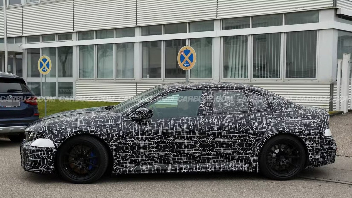    BMW iM3 может выдавать более 700 л.с.