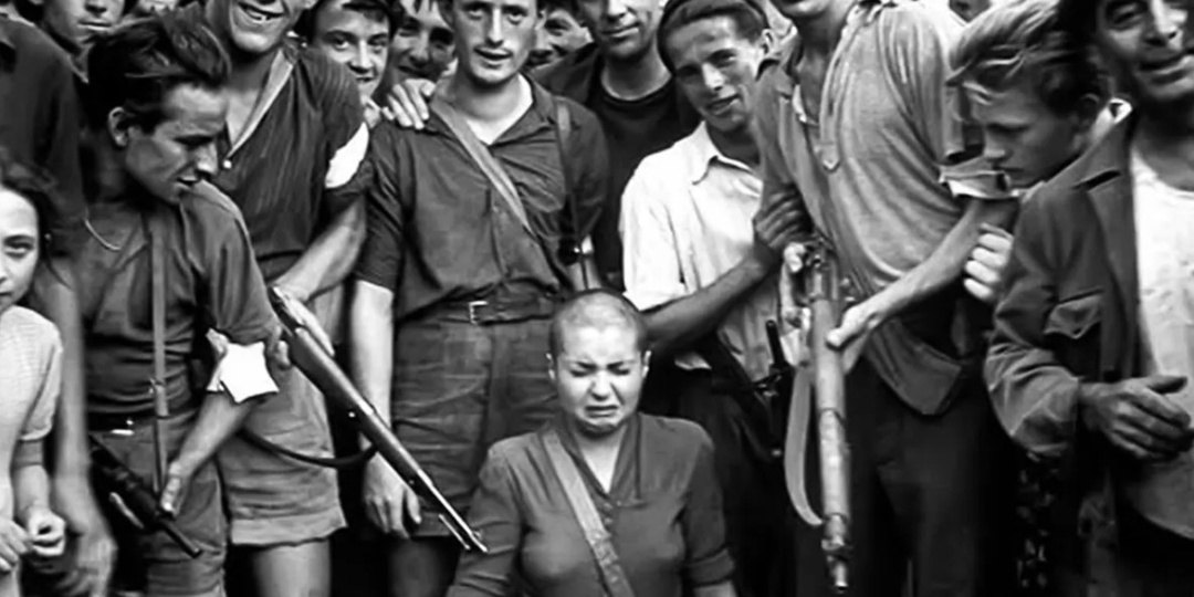 Франция праздновала свободу. А рядом толпа унижала женщин...