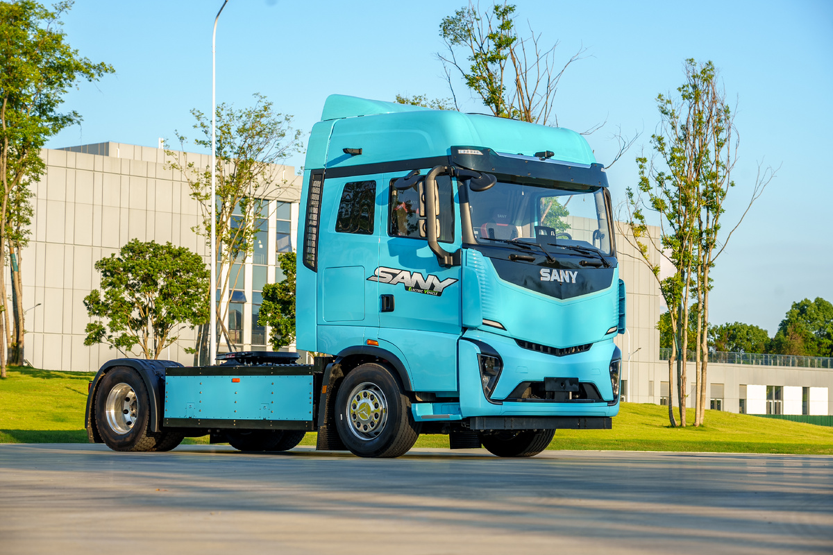 седельный тягач SANY S571 TE4x2G