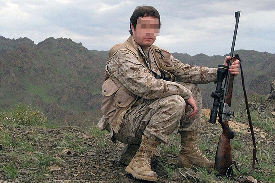 Друзья описывают Александра Шубина как очень уравновешенного человека. Хотя при этом он уже давно увлекался охотой. Фото: Личная страничка героя публикации в соцсети.