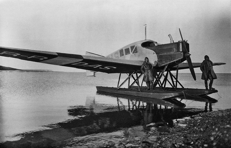 Самолет Юнкерса Ю-13