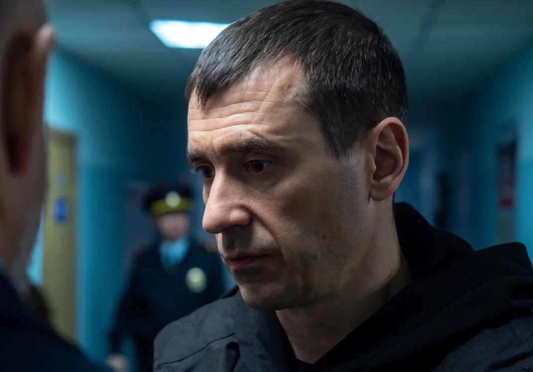 Кадр сериала «Извозчик»
