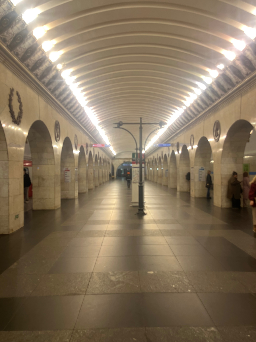 Станция метро "Технологический институт - 1". Фото автора.