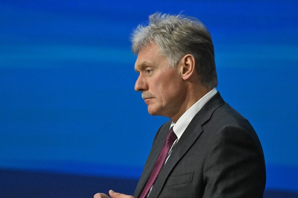    Песков допустил, что политики Латвии продолжат уходить в отставку из-за Киева Владимир ВЕЛЕНГУРИН