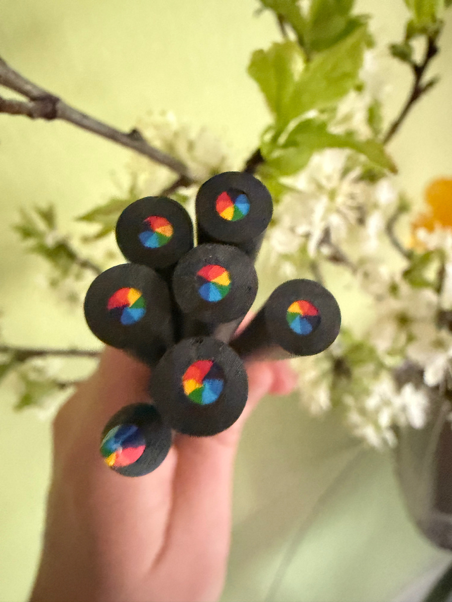 Карандаши