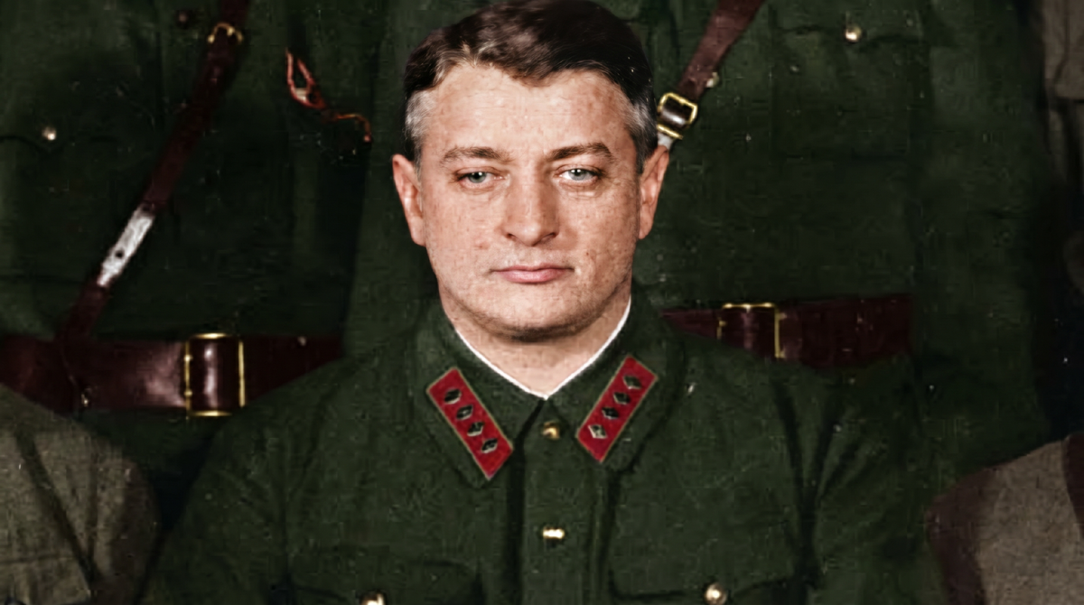 Маршал Советсткого союза Тухачевский