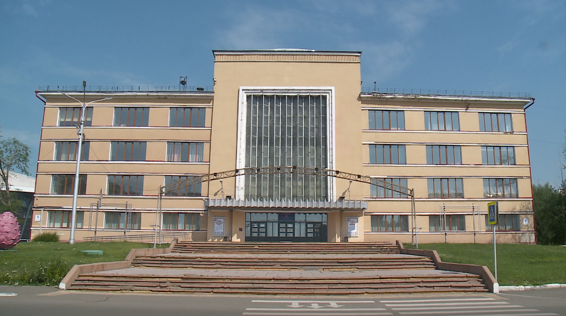     С владельцев красноярского ДК 1 Мая хотят взыскать больше 200 миллионов рублей