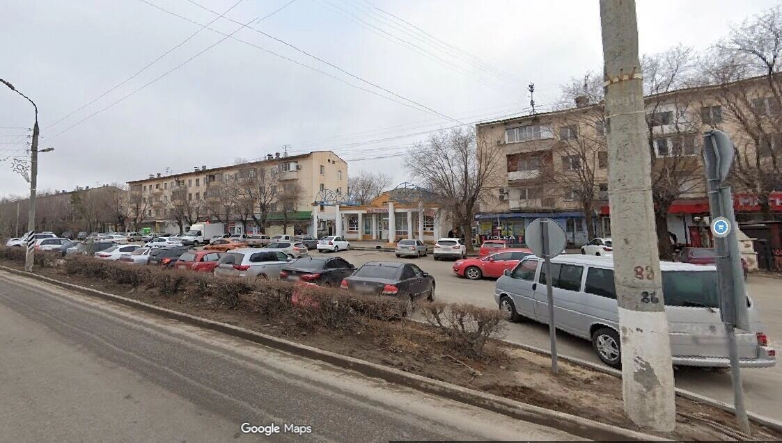    За синей разметкой окажутся самые популярные и большие городские парковки   Google.Maps