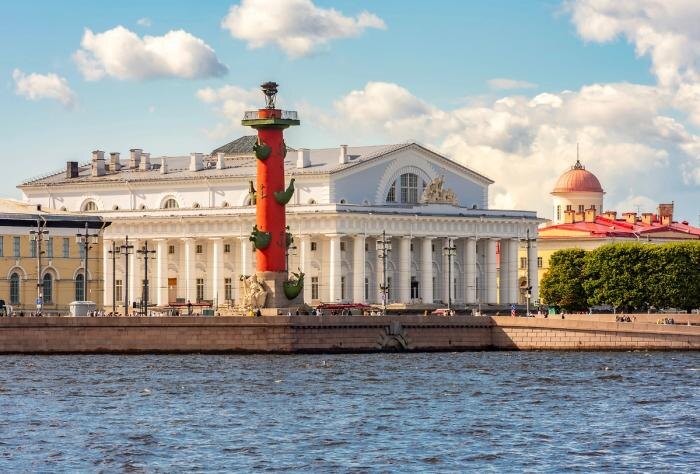 Обложка © Shutterstock / FOTODOM / Mistervlad